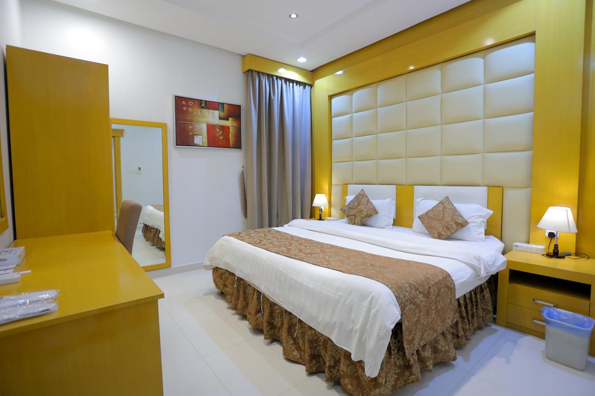 هوستا الملقا Aparthotel Рияд Екстериор снимка