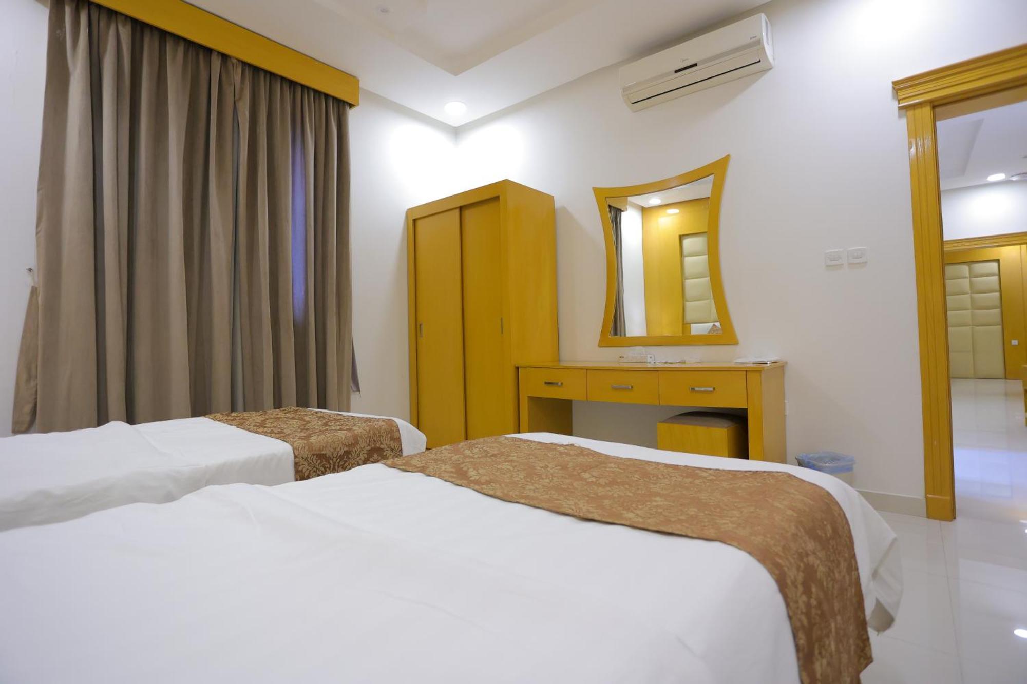 هوستا الملقا Aparthotel Рияд Екстериор снимка